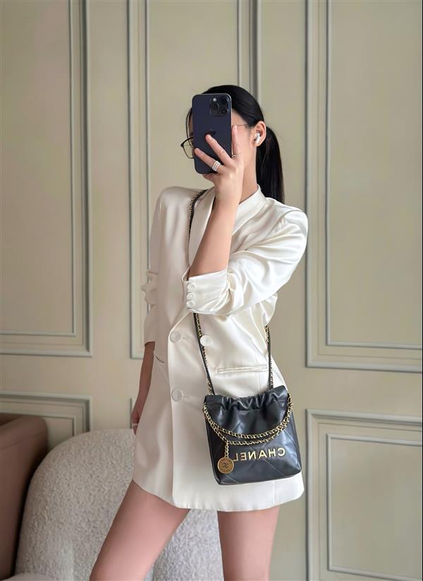 2026127215211281 600